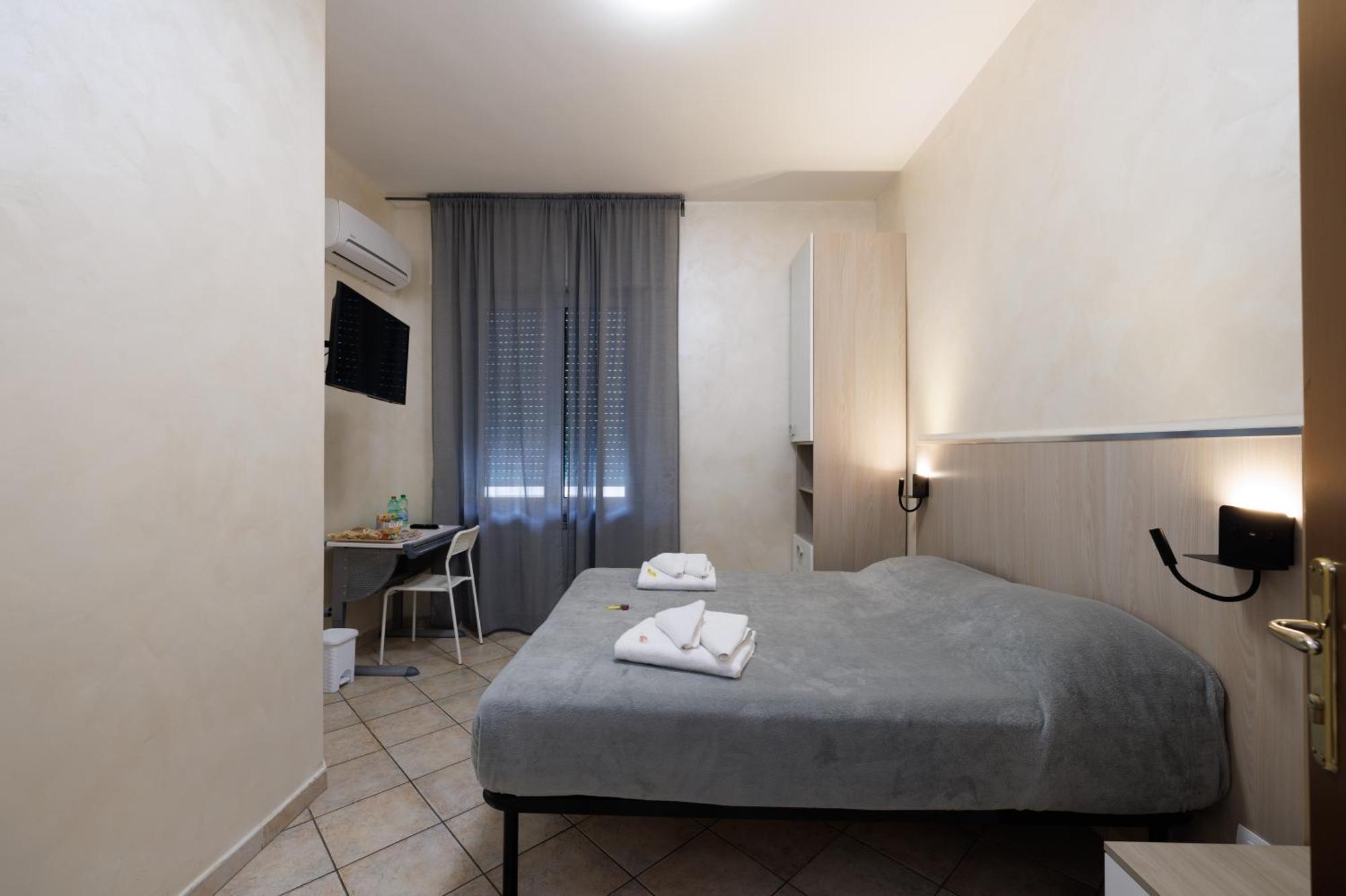 Roma Marine House Hotel Lido di Ostia Exterior photo