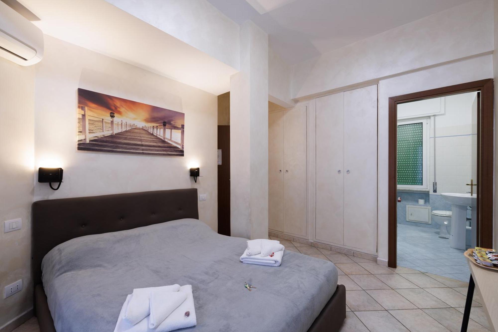 Roma Marine House Hotel Lido di Ostia Exterior photo