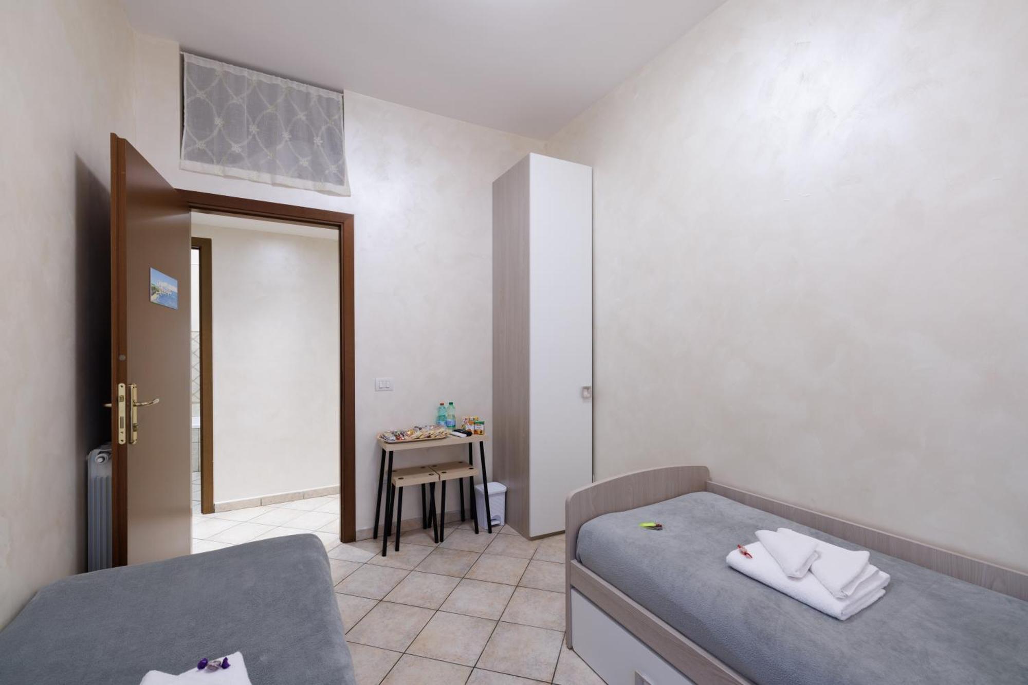 Roma Marine House Hotel Lido di Ostia Exterior photo